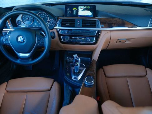 Used 2017 BMW 330e RWD image 22
