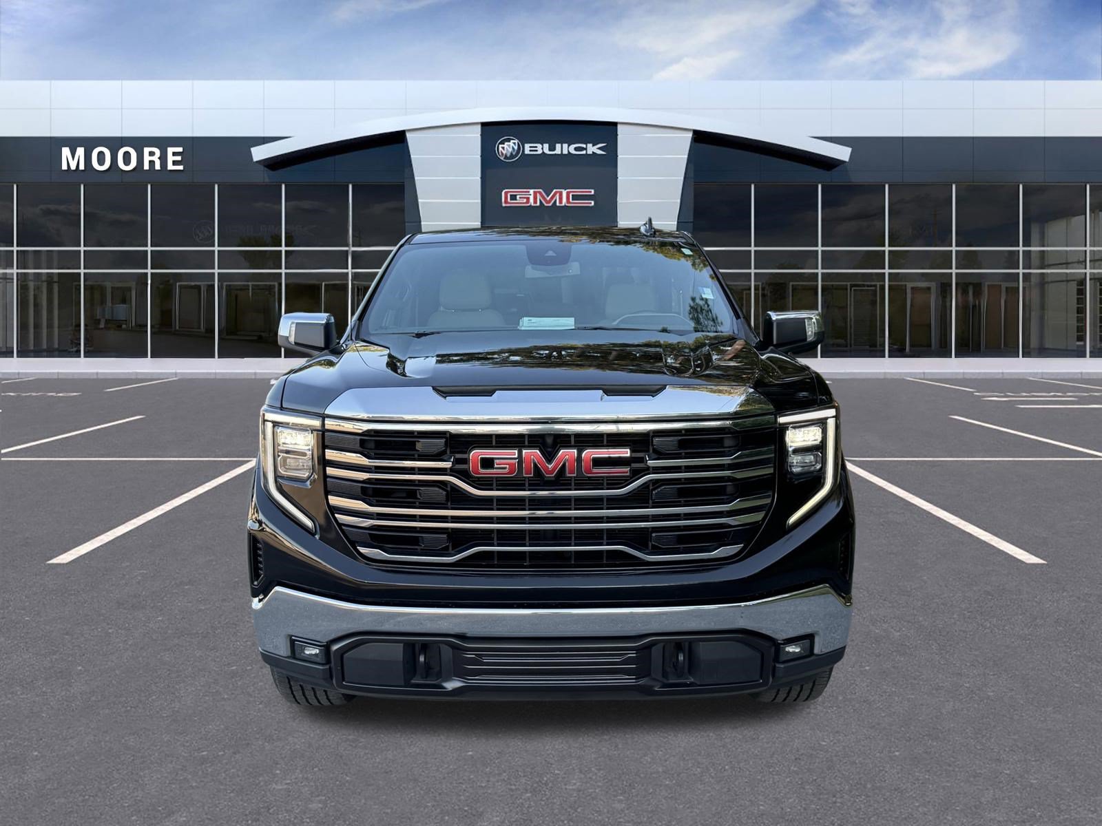 Used 2022 GMC Sierra 1500 SLT w/ SLT Convenience Package AWD/4WD image 8
