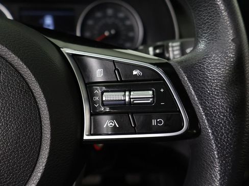 Used 2022 Kia Forte LXS FWD image 37