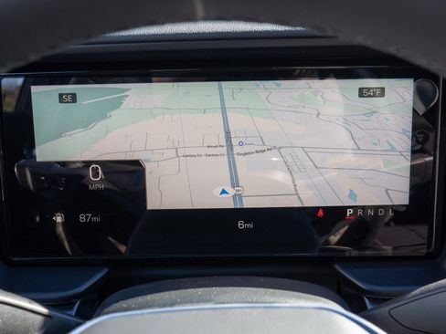 New 2026 GMC Terrain Elevation w/ Elevation Premium Package image 12