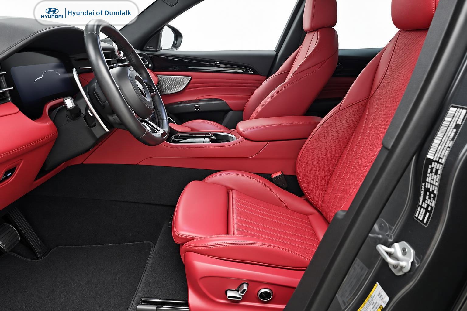 Used 2023 Maserati Grecale Modena AWD/4WD image 7