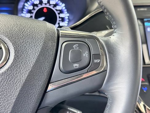 Used 2015 Toyota Avalon Limited FWD image 45