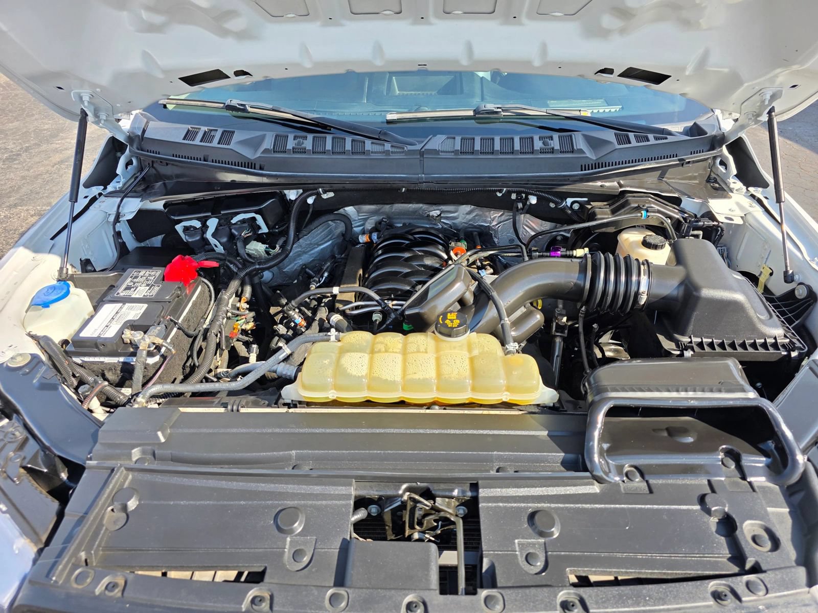 Used 2020 Ford F150 XL w/ XL Power Equipment Group AWD/4WD image 20
