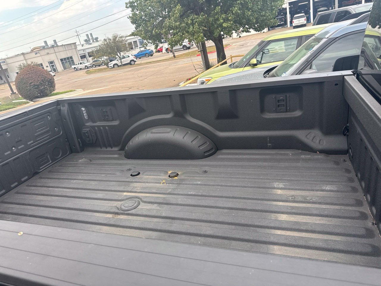 Used 2024 Ford F350 King Ranch AWD/4WD image 4