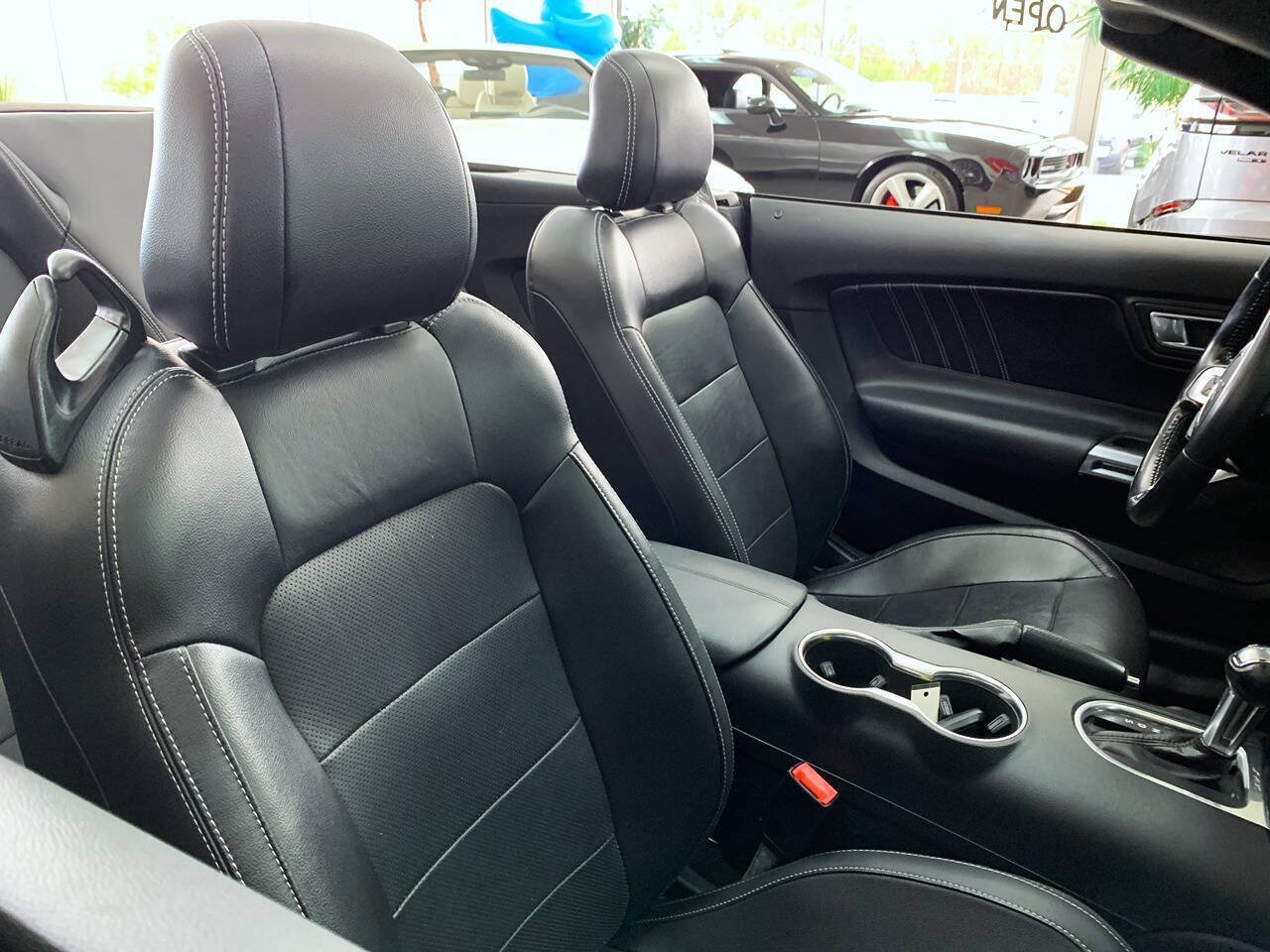 Used 2019 Ford Mustang GT RWD image 11