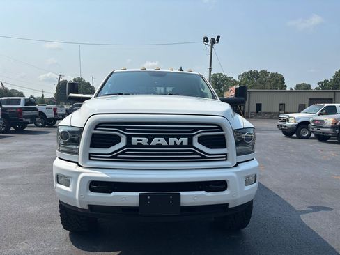 Used 2018 RAM 2500 Laramie w/ Sport Appearance Group AWD/4WD image 3