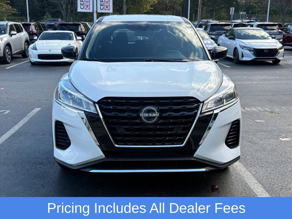 Used 2022 Nissan Kicks S w/ Interior Electronics Package FWD image 4