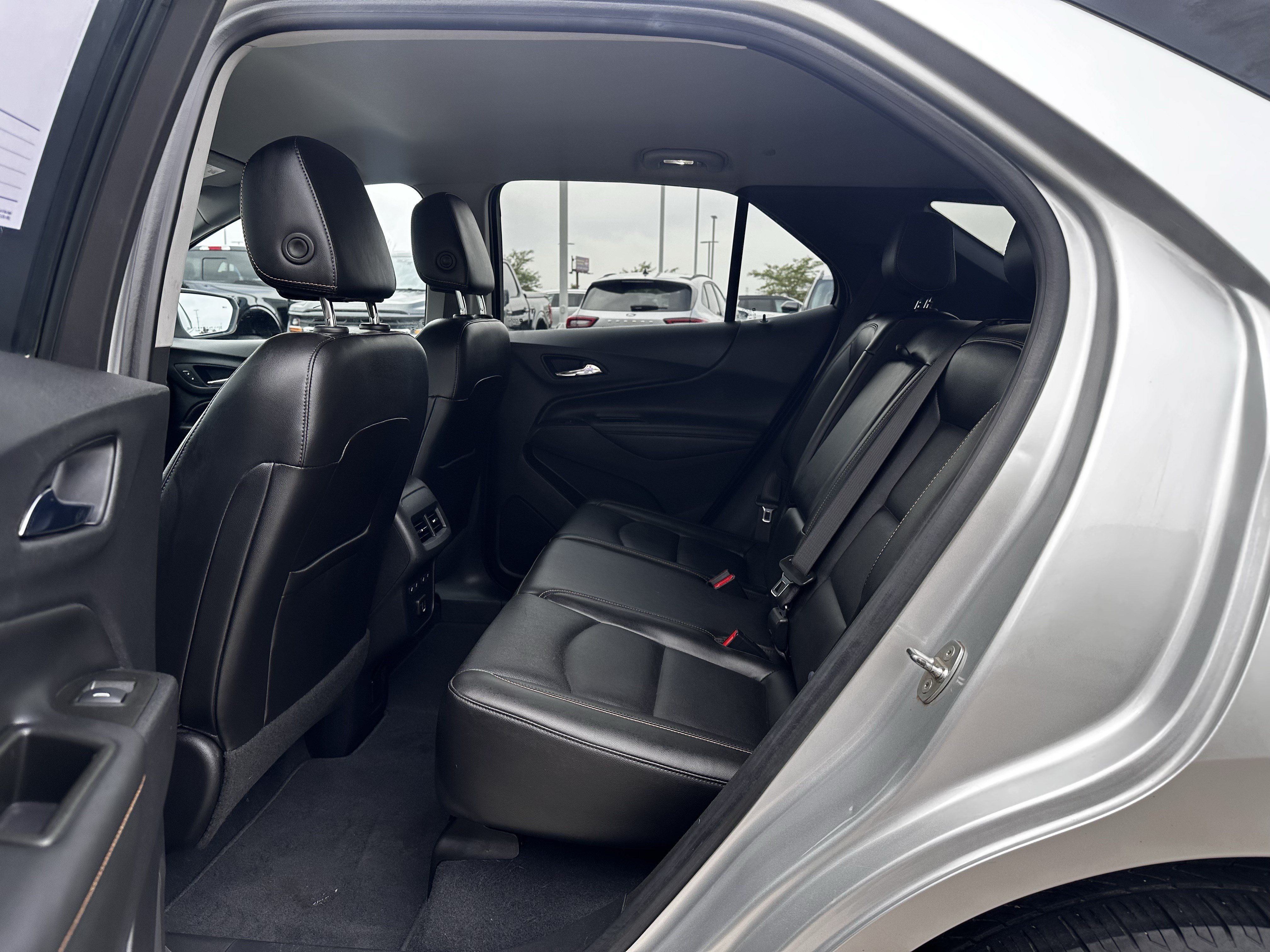 Used 2021 Chevrolet Equinox Premier AWD/4WD image 21