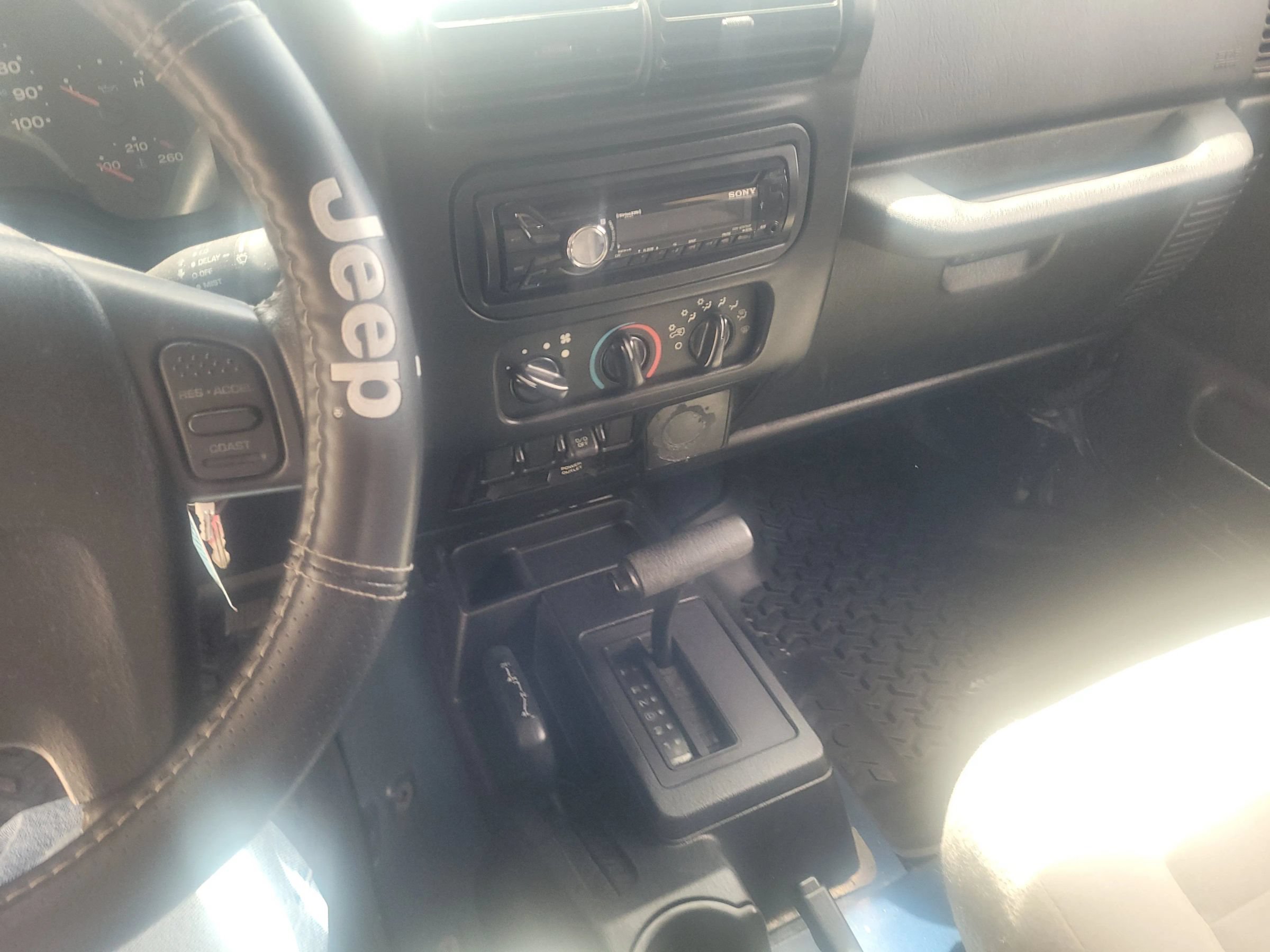 Used 2006 Jeep Wrangler X AWD/4WD image 7