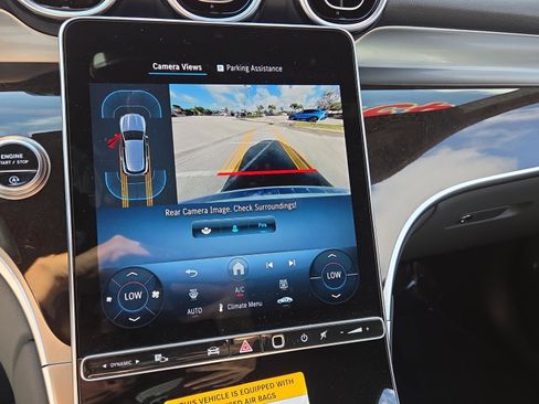 Used 2025 Mercedes-Benz GLC 300 image 15