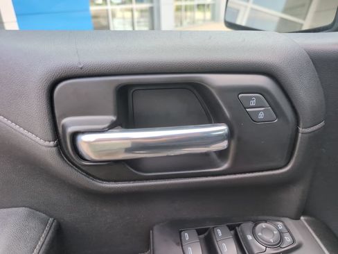 Used 2022 Chevrolet Silverado 1500 RST AWD/4WD image 16