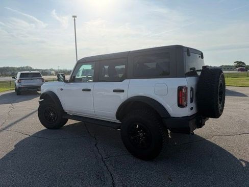 Used 2022 Ford Bronco Wildtrak AWD/4WD image 11