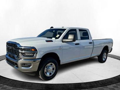 New 2026 RAM 2500 Tradesman w/ Chrome Appearance Group