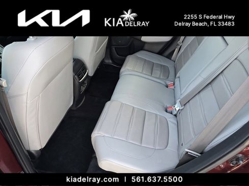 Used 2018 Honda CR-V Touring image 16