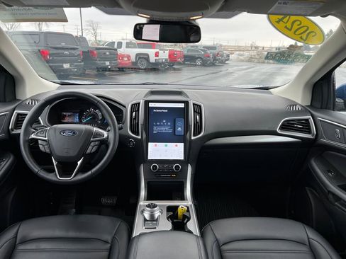 Certified 2024 Ford Edge SEL w/ Convenience Package image 20