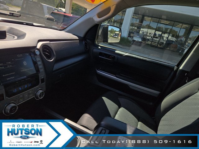Used 2021 Toyota Tundra SR5 w/ TRD Off-Road Package AWD/4WD image 17