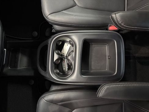 New 2026 Chrysler Pacifica Select w/ S Appearance Package image 29