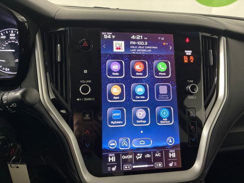 Used 2020 Subaru Outback Premium image 30