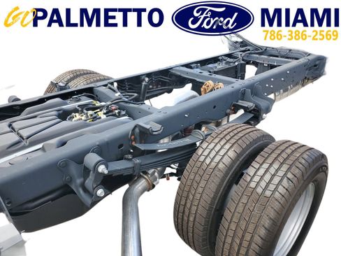 New 2024 Ford F350 XL w/ XL Chrome Package image 7