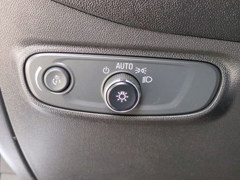 Used 2023 Chevrolet Equinox RS w/ RS Leather Package AWD/4WD image 19