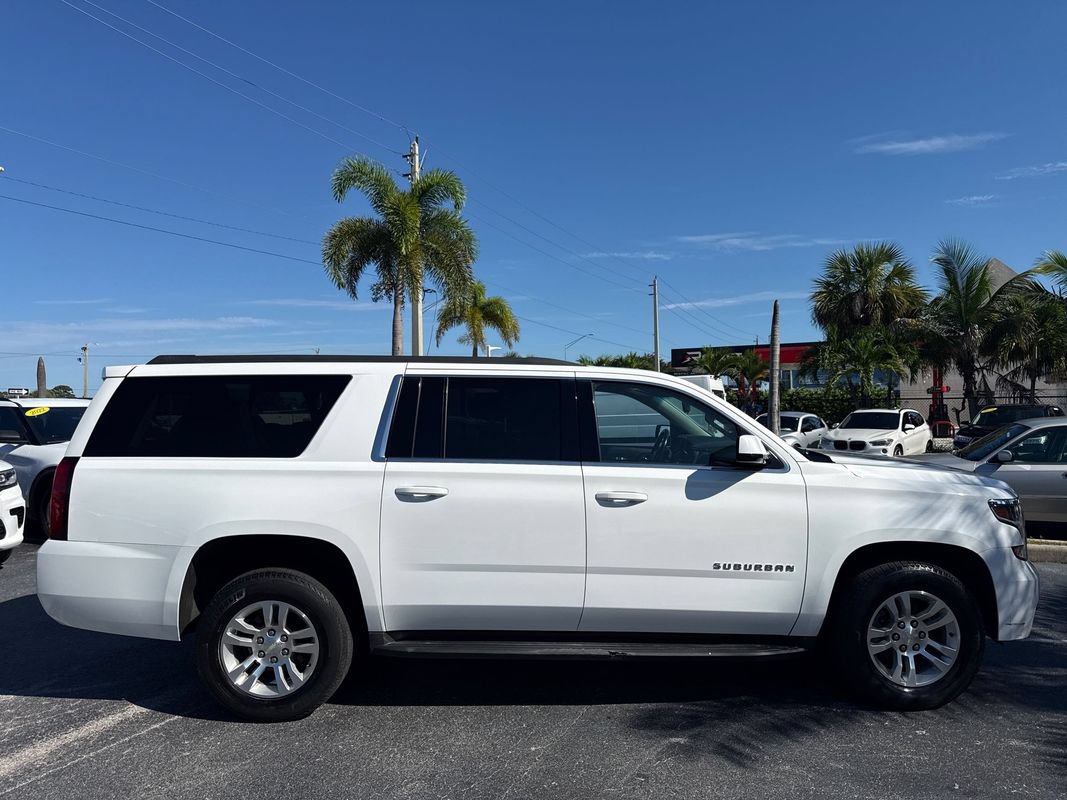 Used 2018 Chevrolet Suburban LS AWD/4WD image 6