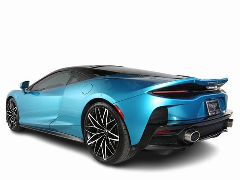 Used 2023 McLaren GT image 8