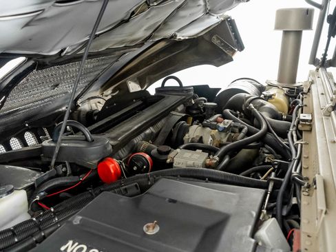 Used 2003 HUMMER H1 4-Door Wagon image 57