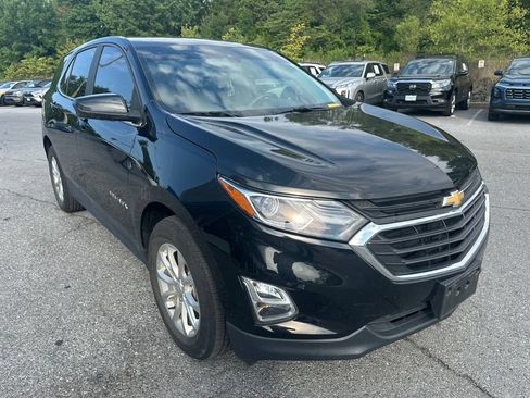 Used 2021 Chevrolet Equinox LT FWD image 3