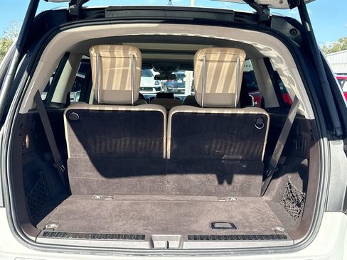 Used 2018 Mercedes-Benz GLS 450 4MATIC w/ Premium Package image 12