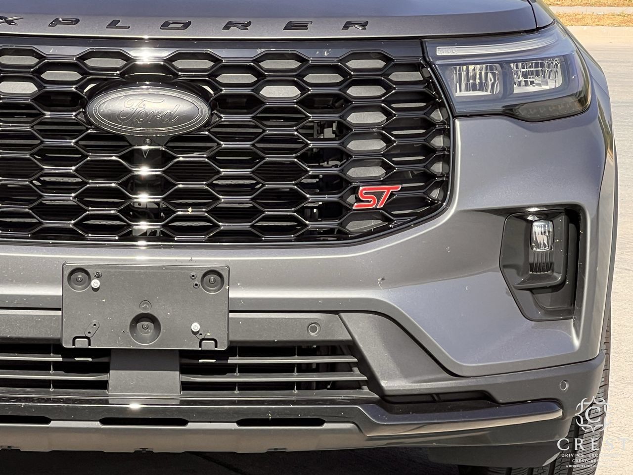 Used 2025 Ford Explorer ST AWD/4WD image 8