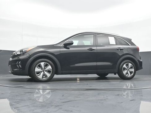 Used 2022 Kia Niro LX image 18