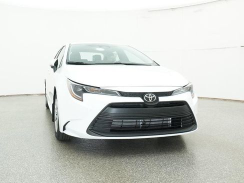 New 2026 Toyota Corolla LE image 48
