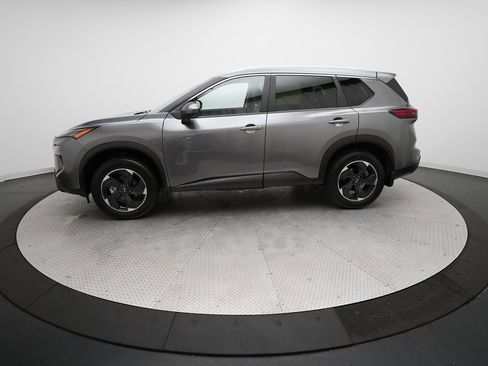 Certified 2024 Nissan Rogue SV w/ SV Premium Package image 24