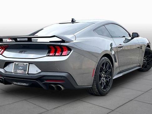 Used 2025 Ford Mustang GT Premium w/ GT Performance Package RWD image 13