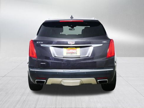 Used 2018 Cadillac XT5 Platinum w/ Driver Assist Package AWD/4WD image 6