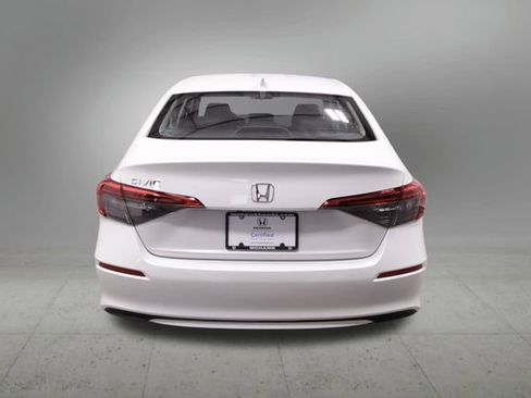 Certified 2023 Honda Civic EX image 5