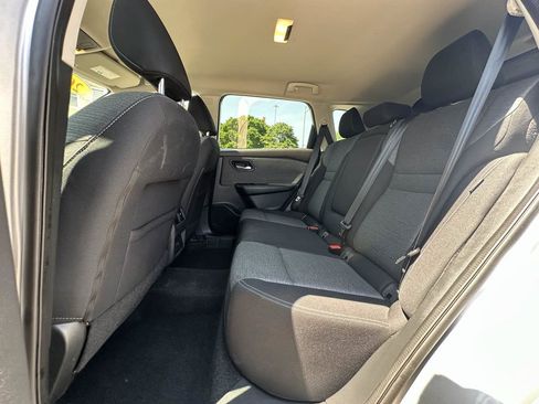 Used 2021 Nissan Rogue SV FWD image 38