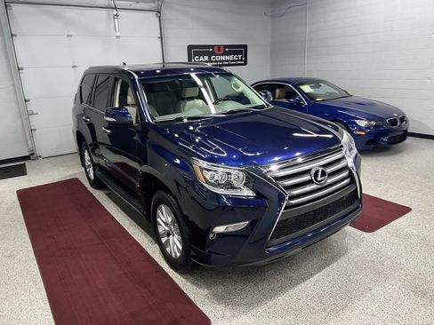 Used 2018 Lexus GX 460 Premium w/ Premium Package image 9
