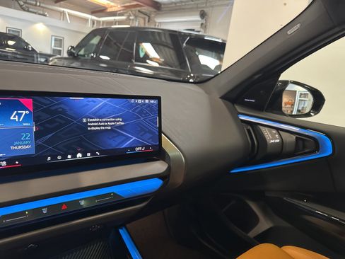 Used 2025 BMW X3 M50 image 36