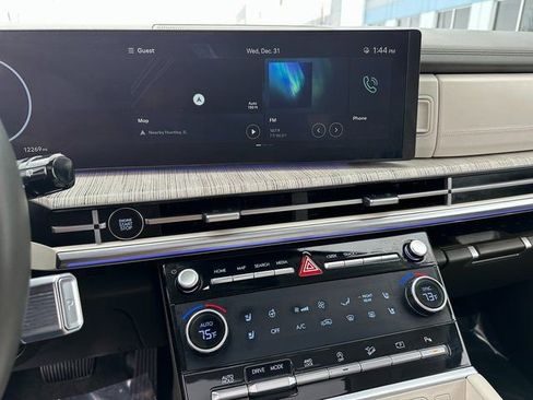 Used 2024 Hyundai Santa Fe Calligraphy image 30