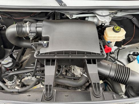 Used 2017 Mercedes-Benz Sprinter 3500 image 33