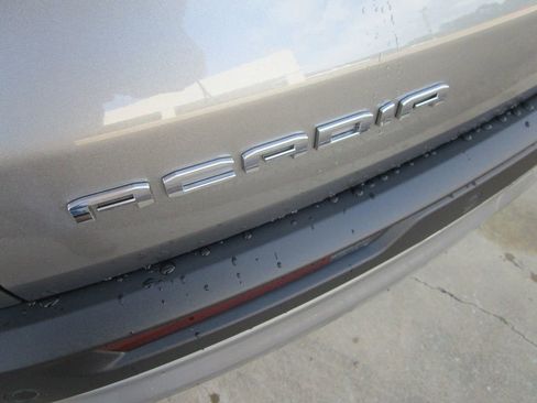 New 2026 GMC Acadia Elevation w/ Elevation Premium Package FWD image 10