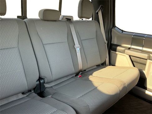 Used 2017 Ford F150 XLT w/ Equipment Group 302A Luxury image 18