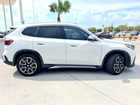 Used 2024 BMW X1 xDrive28i w/ Convenience Package AWD/4WD image 8