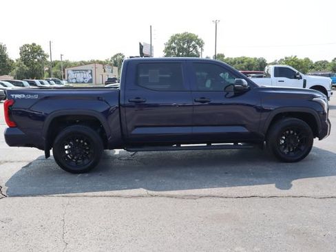 Used 2025 Toyota Tundra Limited w/ TRD Off-Road Package AWD/4WD image 5