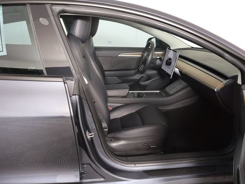 Used 2023 Tesla Model 3 Standard Range RWD image 33