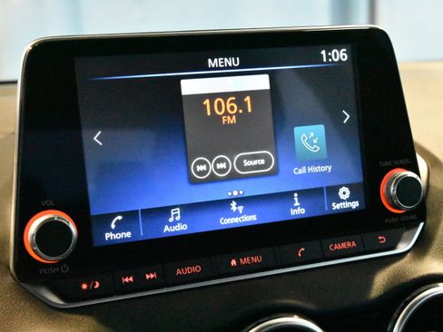 New 2025 Nissan Sentra SR w/ Midnight Edition image 8