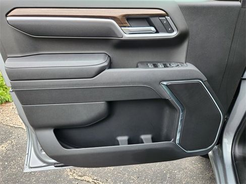 Used 2025 Chevrolet Silverado 1500 LT w/ Protection Package image 6