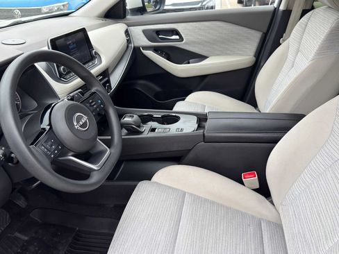 Used 2023 Nissan Rogue SV FWD image 12