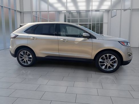 Used 2017 Ford Edge Titanium w/ Canadian Touring Package AWD/4WD image 9